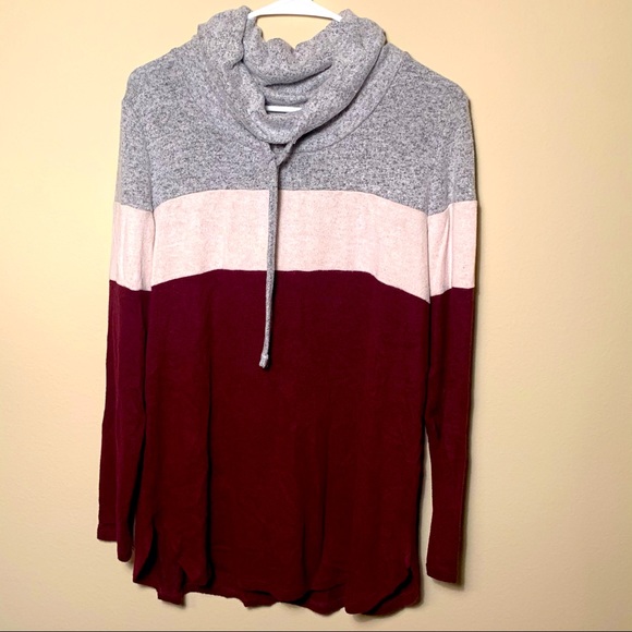 Market & Spruce Sweaters - EUC! Extremely soft Market & Spruce Cowl Neck